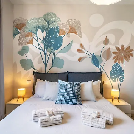 Lux Colors And Relax In *